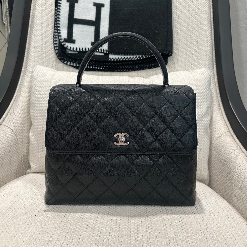Vintage Chanel Caviar Leather Kelly Flap Bag (2000)